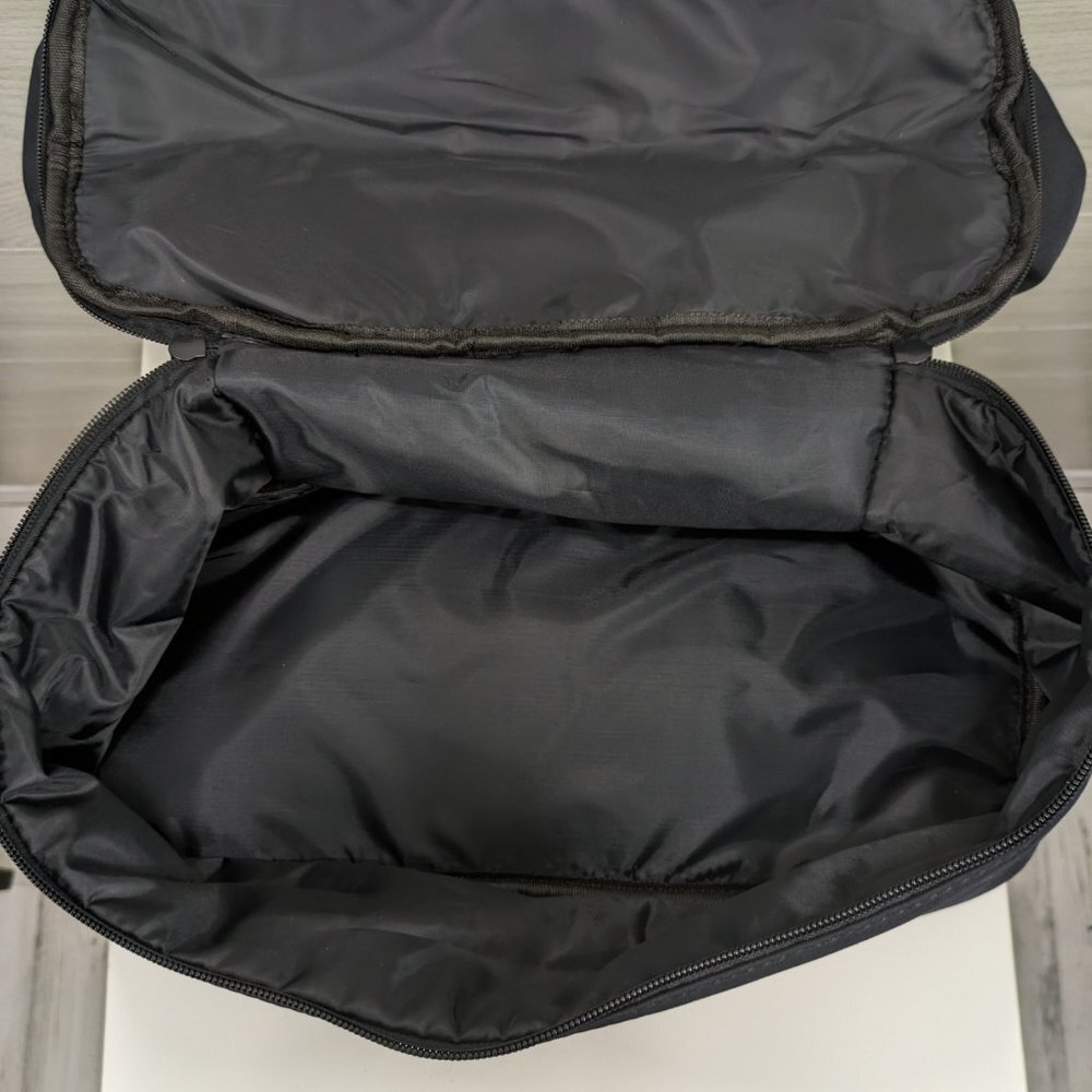 NWT Convertible Gym Bag - Picture 12 of 16